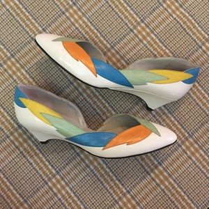 Vibtage White Multicolor Wedge Shoes